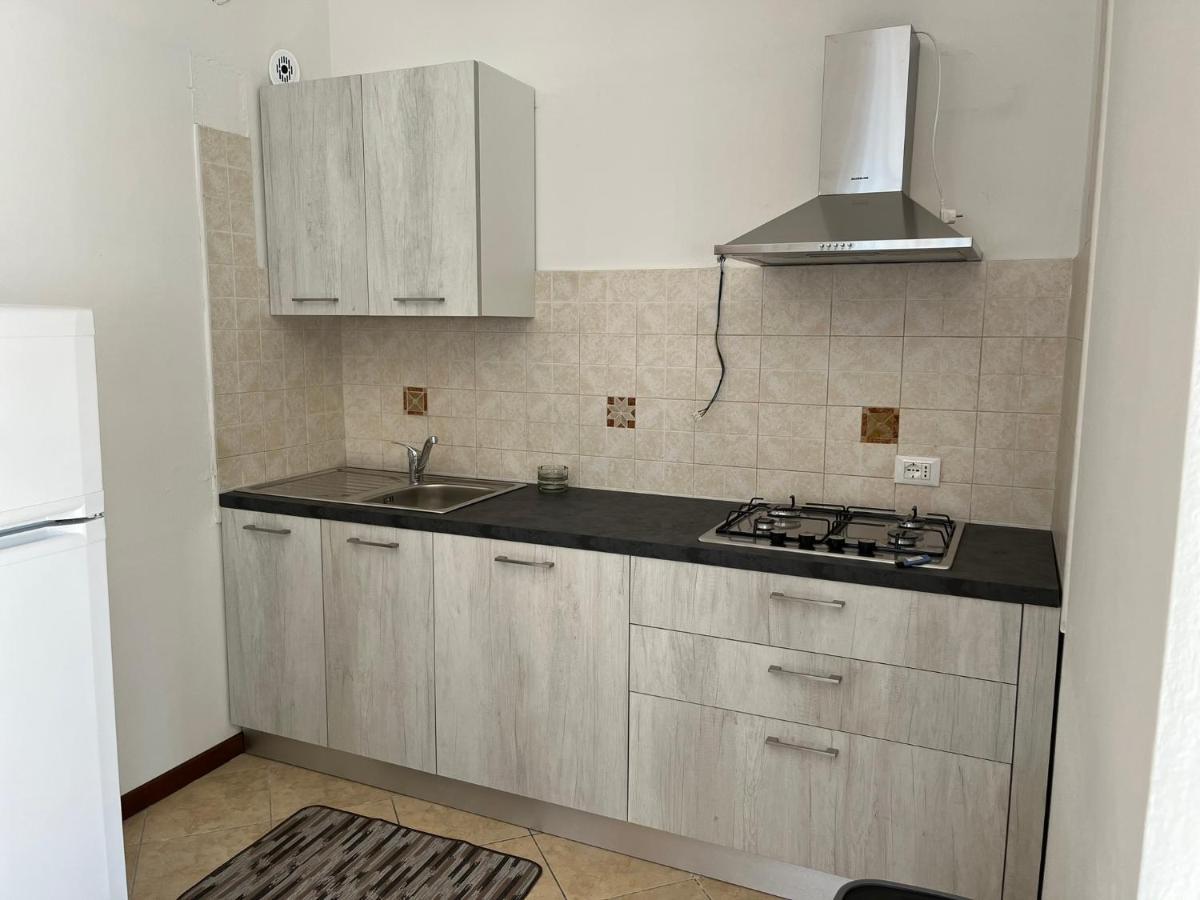 Sebino 11 Apartment Peschiera del Garda Exterior foto