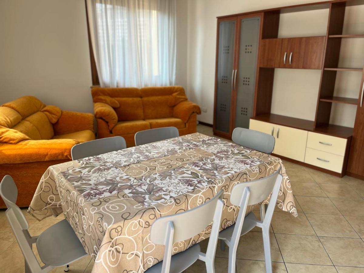 Sebino 11 Apartment Peschiera del Garda Exterior foto