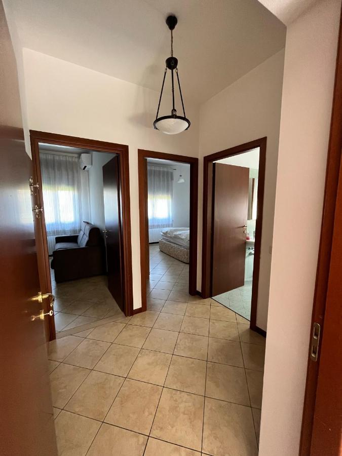 Sebino 11 Apartment Peschiera del Garda Exterior foto
